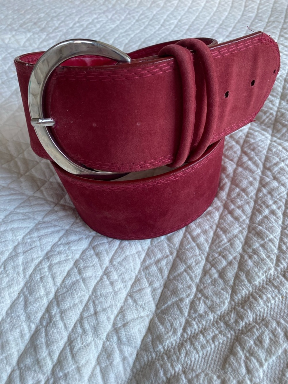 Retro 1980s style wide Burgundy Merlot Red Suede Women's Belt Silver Buckle 32”